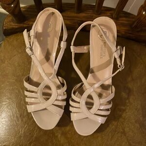 Vintage Mootsies Tootsies strapped heels. Size 8M. Very good used condition.